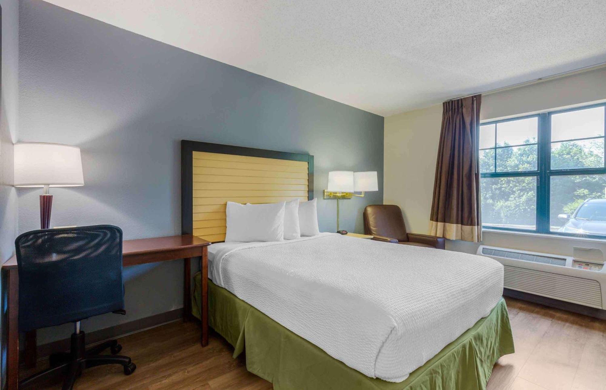 Extended Stay America Suites - Washington Dc Germantown Milestone Eksteriør billede
