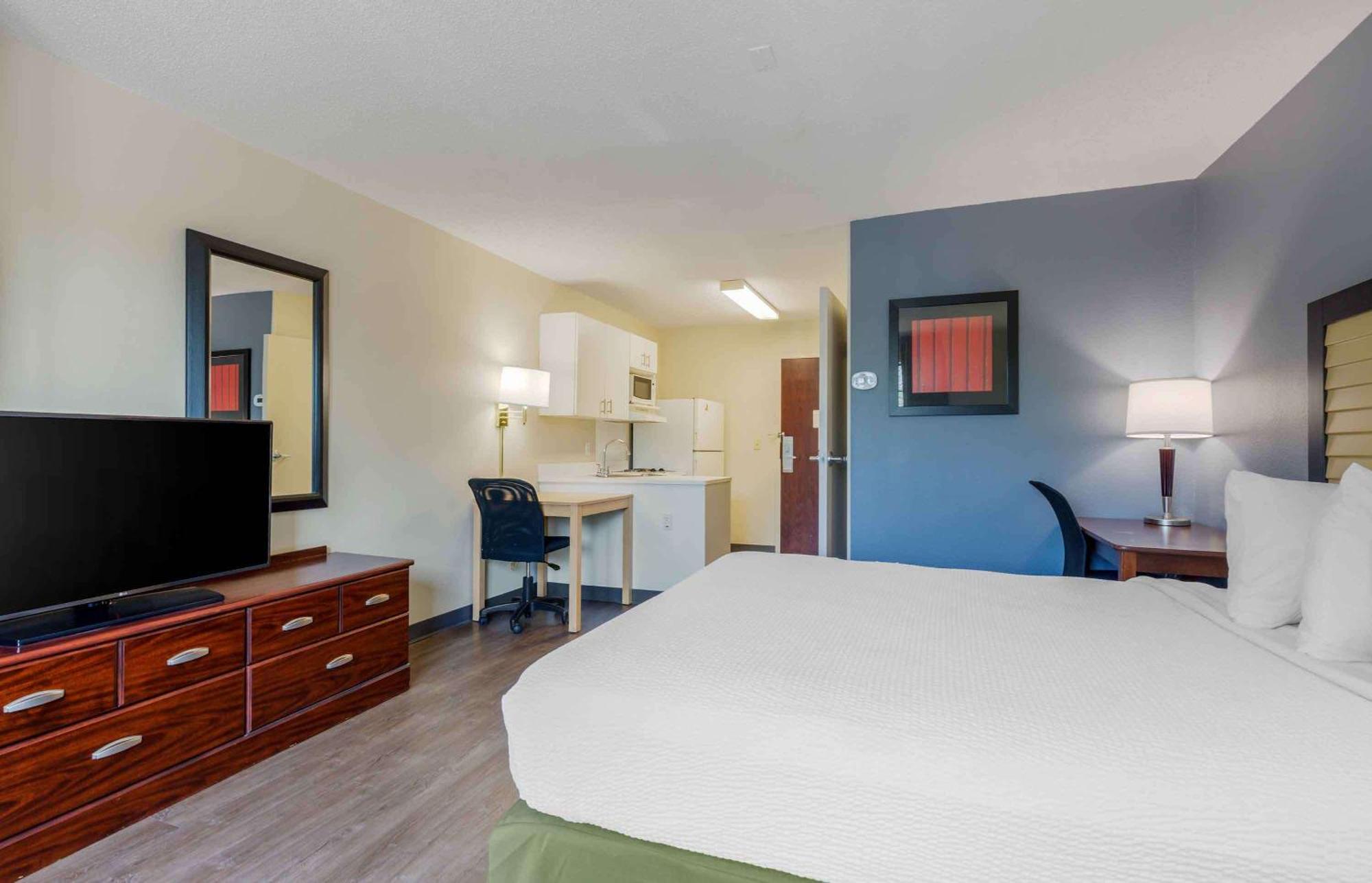 Extended Stay America Suites - Washington Dc Germantown Milestone Eksteriør billede