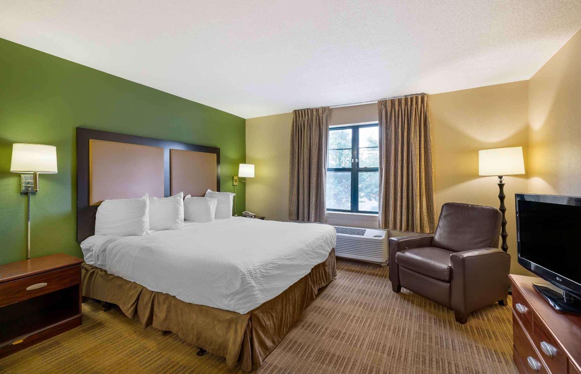 Extended Stay America Suites - Washington Dc Germantown Milestone Eksteriør billede