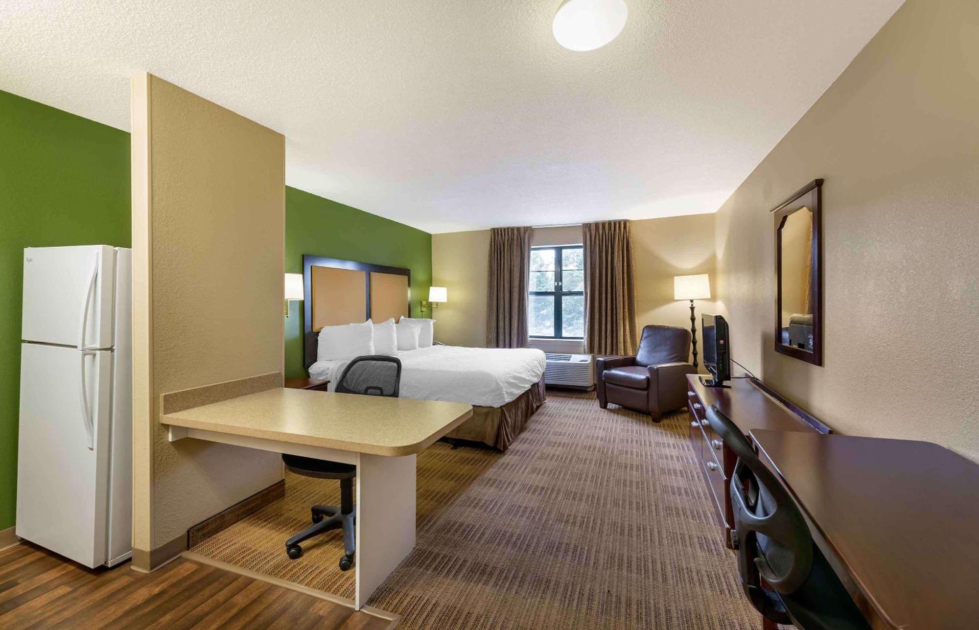 Extended Stay America Suites - Washington Dc Germantown Milestone Eksteriør billede