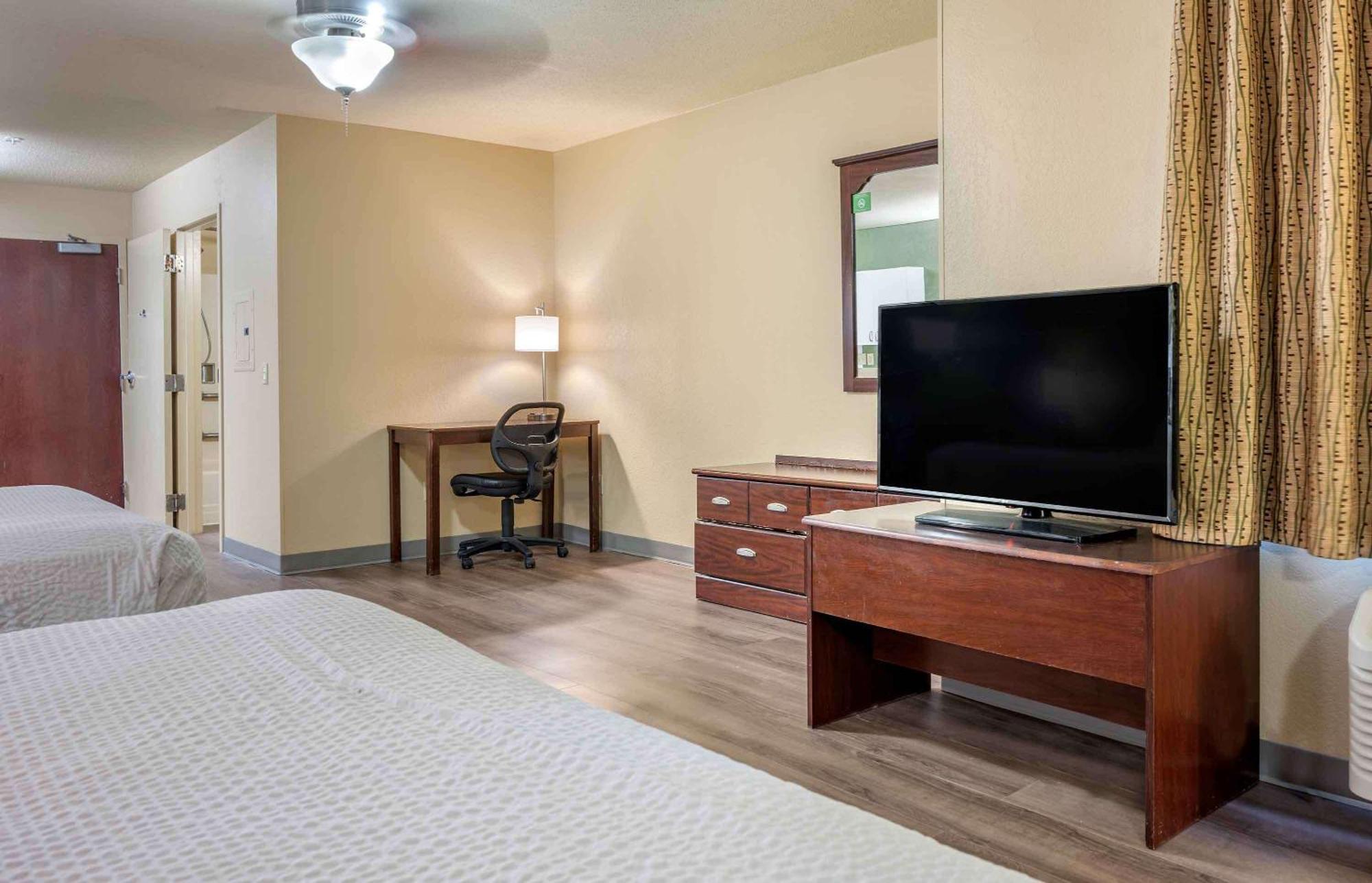 Extended Stay America Suites - Washington Dc Germantown Milestone Eksteriør billede