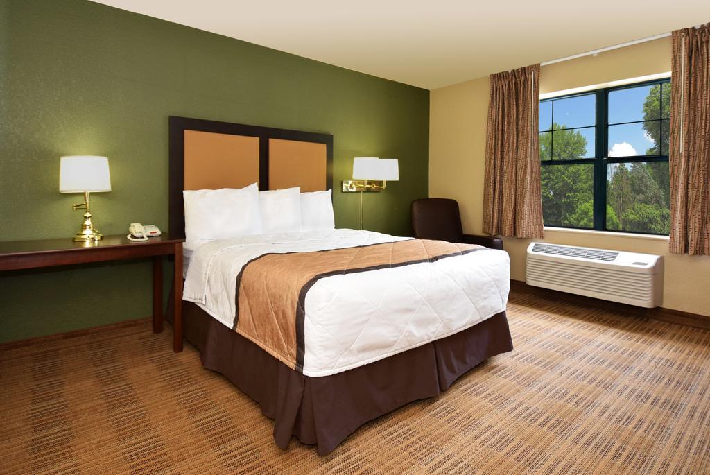 Extended Stay America Suites - Washington Dc Germantown Milestone Eksteriør billede