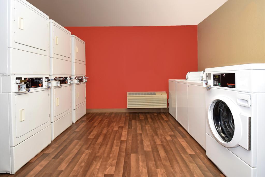 Extended Stay America Suites - Washington Dc Germantown Milestone Eksteriør billede